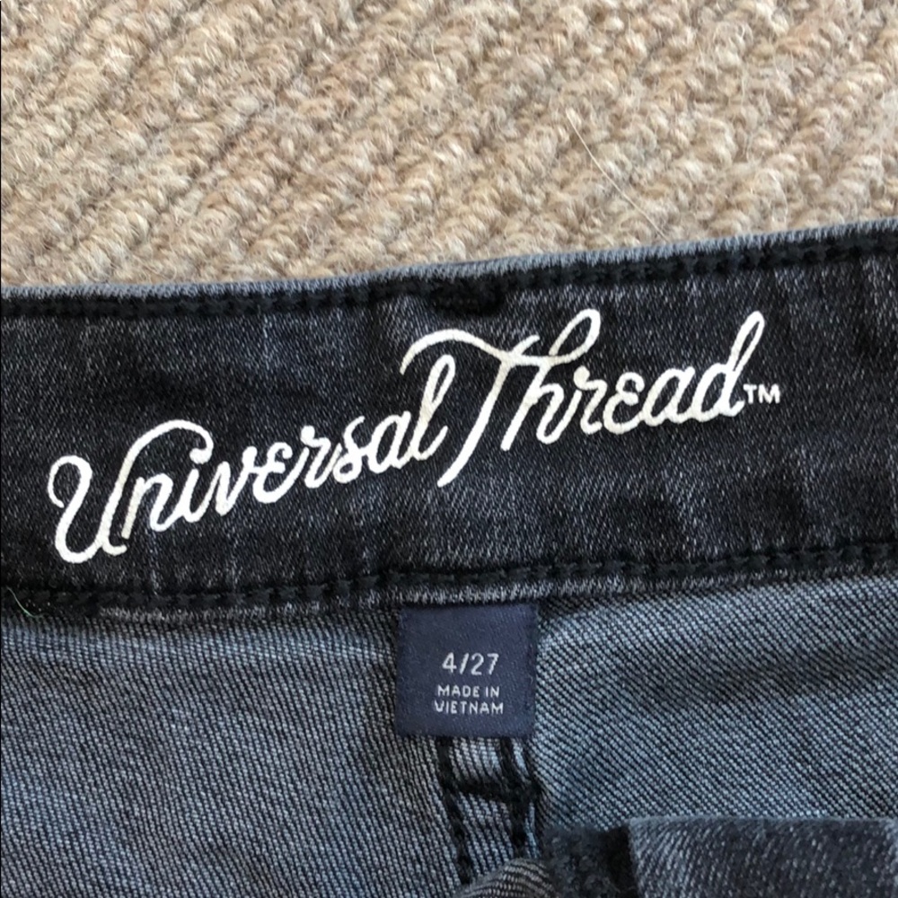 Universal Threads Jean Short Bundle - image 8